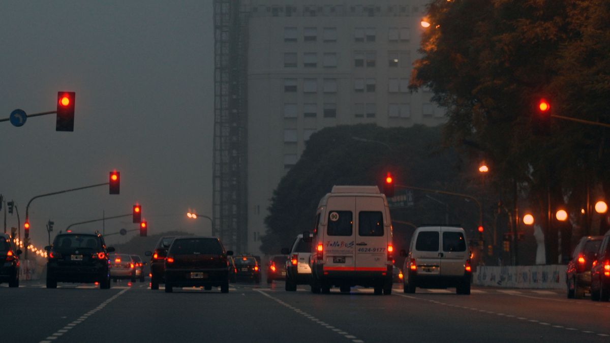 Alerta vial por niebla en los accesos a la Capital Federal