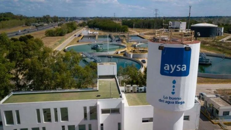 Aysa es una de las ocho empresas que el Gobierno prevé privatizar en el marco de la reglamentación de la Ley Bases.&nbsp;