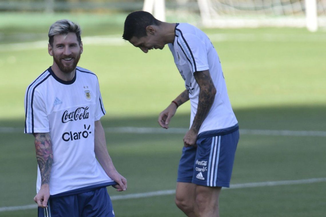 Con Messi y Di María entre los convocados, Scaloni dio a conocer la lista de la Selección