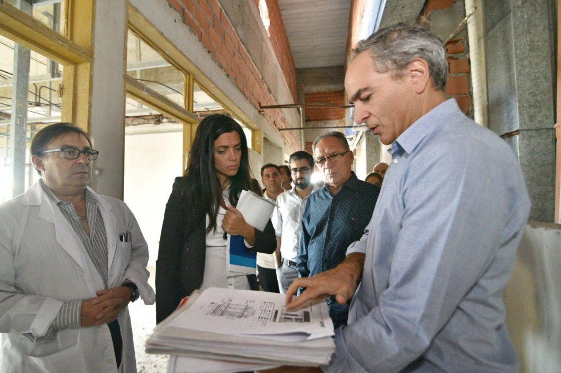 Coronavirus en Argentina: Luana Volnovich recorrió el Hospital del Bicentenario de Ituzaingó