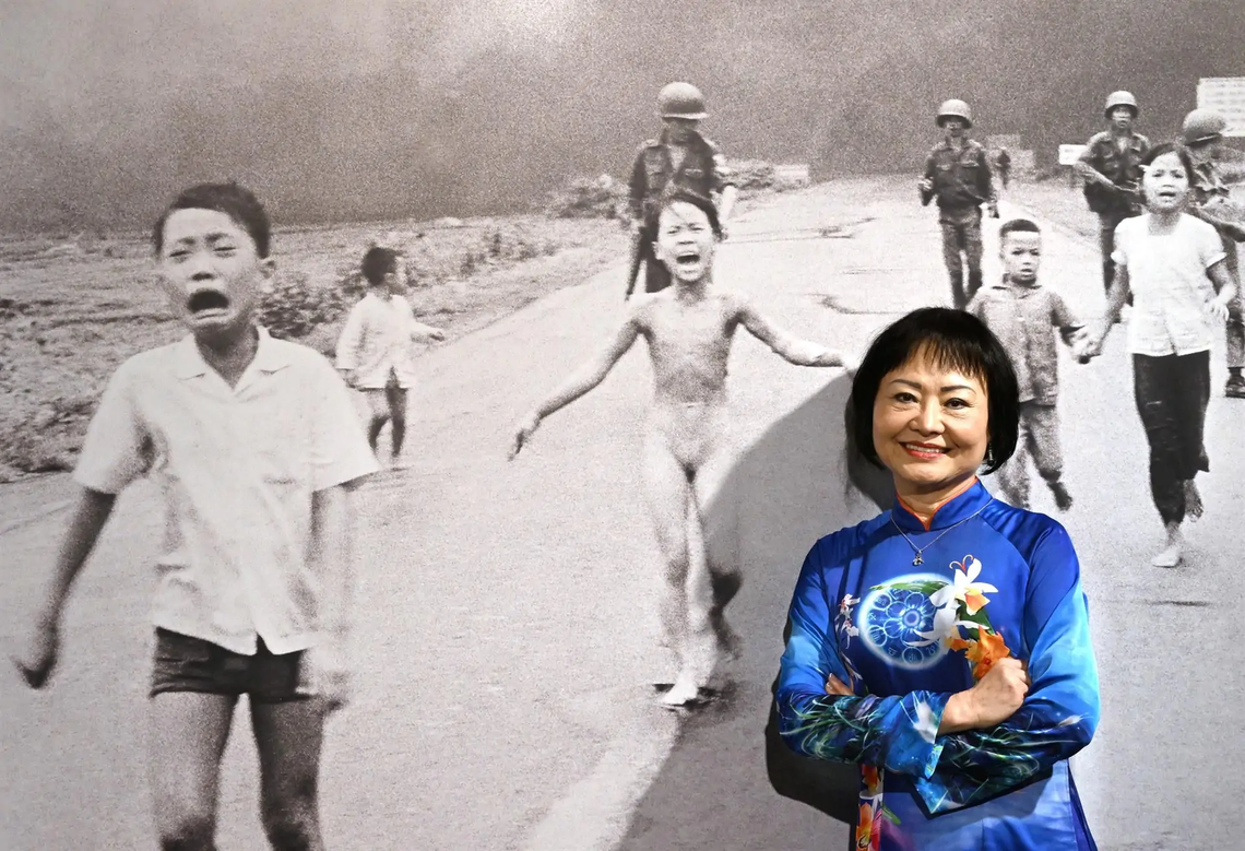 La niña del Napalm clama contra las guerras 50 años después de su icónica foto