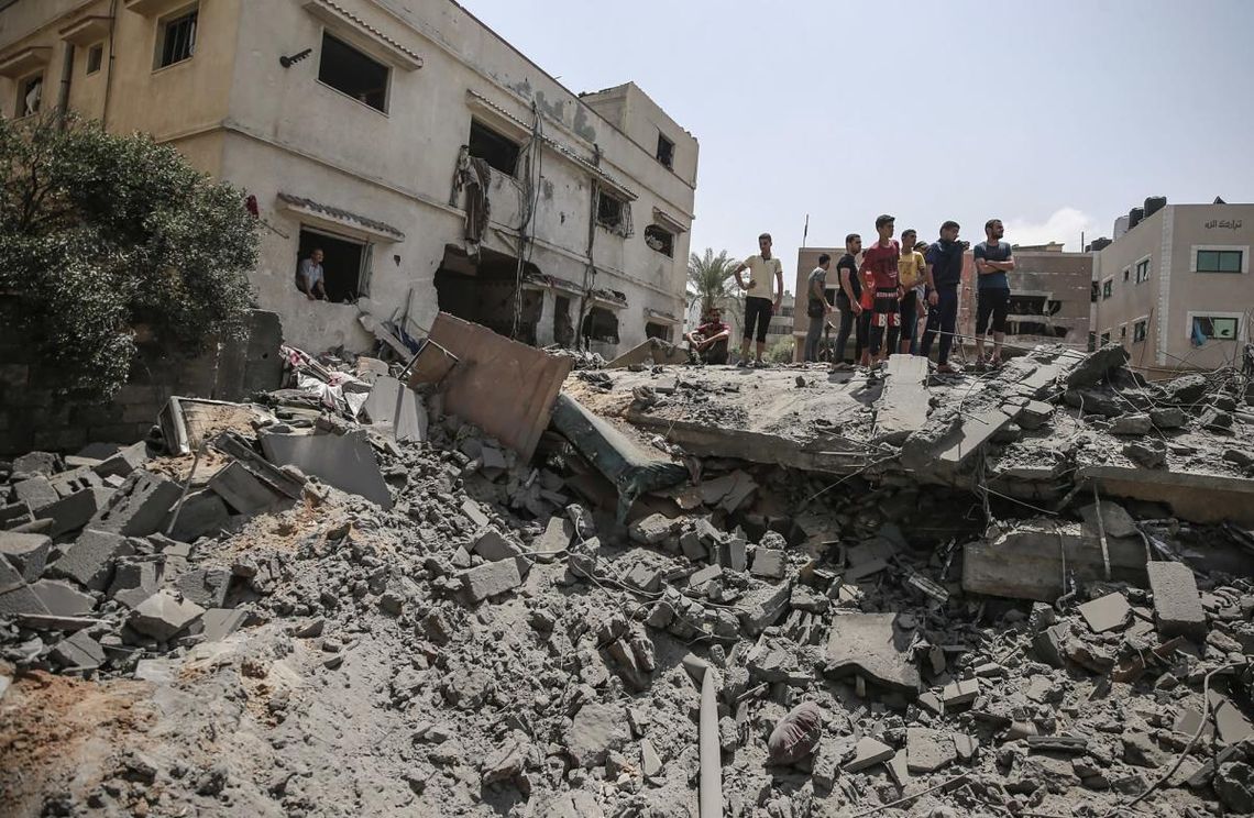 El Ministerio de Sanidad de Gaza ha precisado que entre las 43 víctimas mortales había 15 niños y cuatro mujeres.