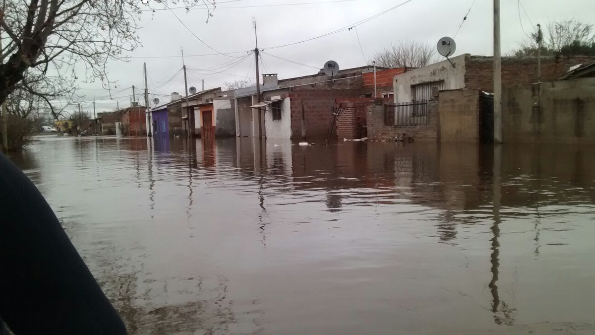 Inundaciones En Salto El 95 Por Ciento De Los Afectados Perdió Todo 3492