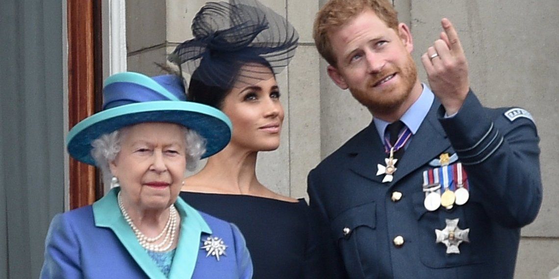 El príncipe Harry y Meghan Markle confirmaron hoy que no trabajarán más para la corona de Inglaterra en un comunicado transmitido por la reina Isabel II. 