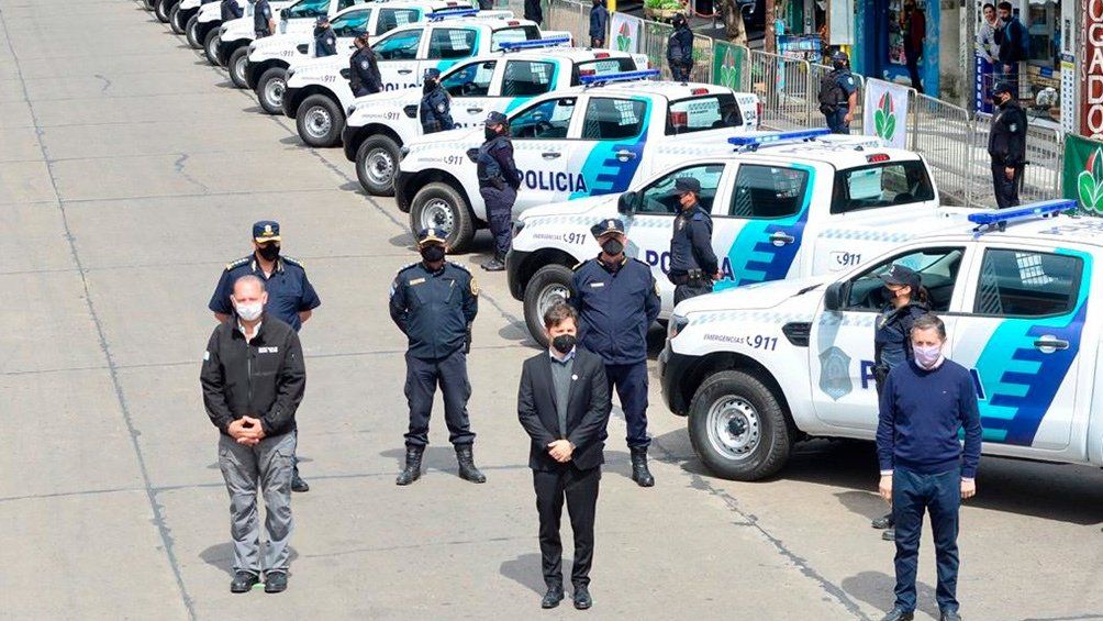Esteban Echeverría: Axel Kicillof entregó 60 patrulleros y 300 cámaras de seguridad