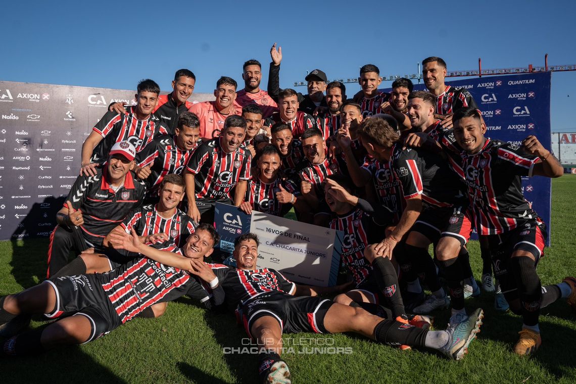 Chacarita será rival de San Lorenzo en la próxima instancia