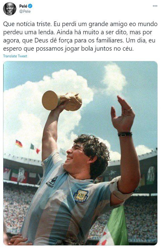 Pelé recordó a Maradona en su cuenta de twitter