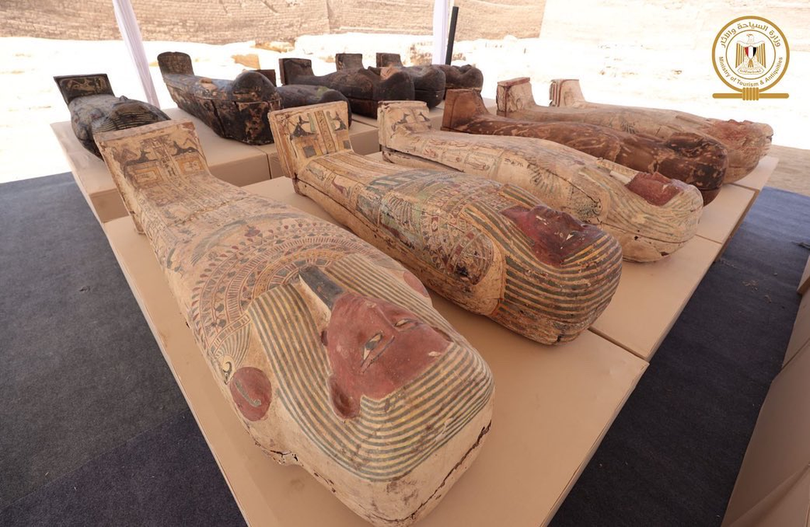 Egipto: descubren 250 sarcófagos y 150 estatuas del siglo V antes de Cristo