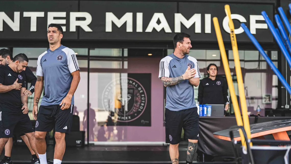 Lionel Messi y Luís Suárez volverán a compartir equipo tras cuatro años.
