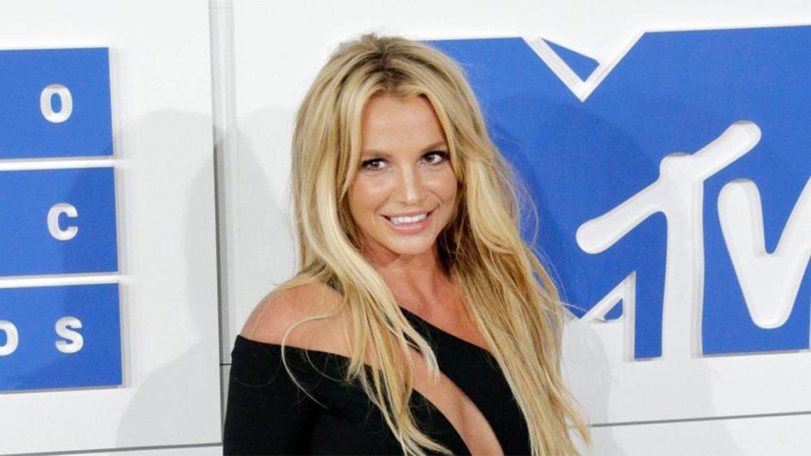Britney Spears: su padre seguirá controlando su patrimonio.