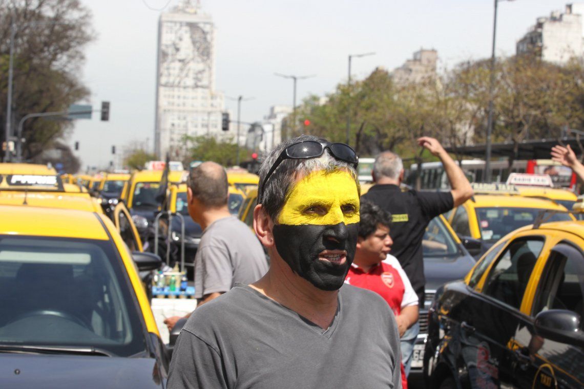 Los taxistas anti Uber y Cabify volvieron a tomar las calles de Buenos Aires