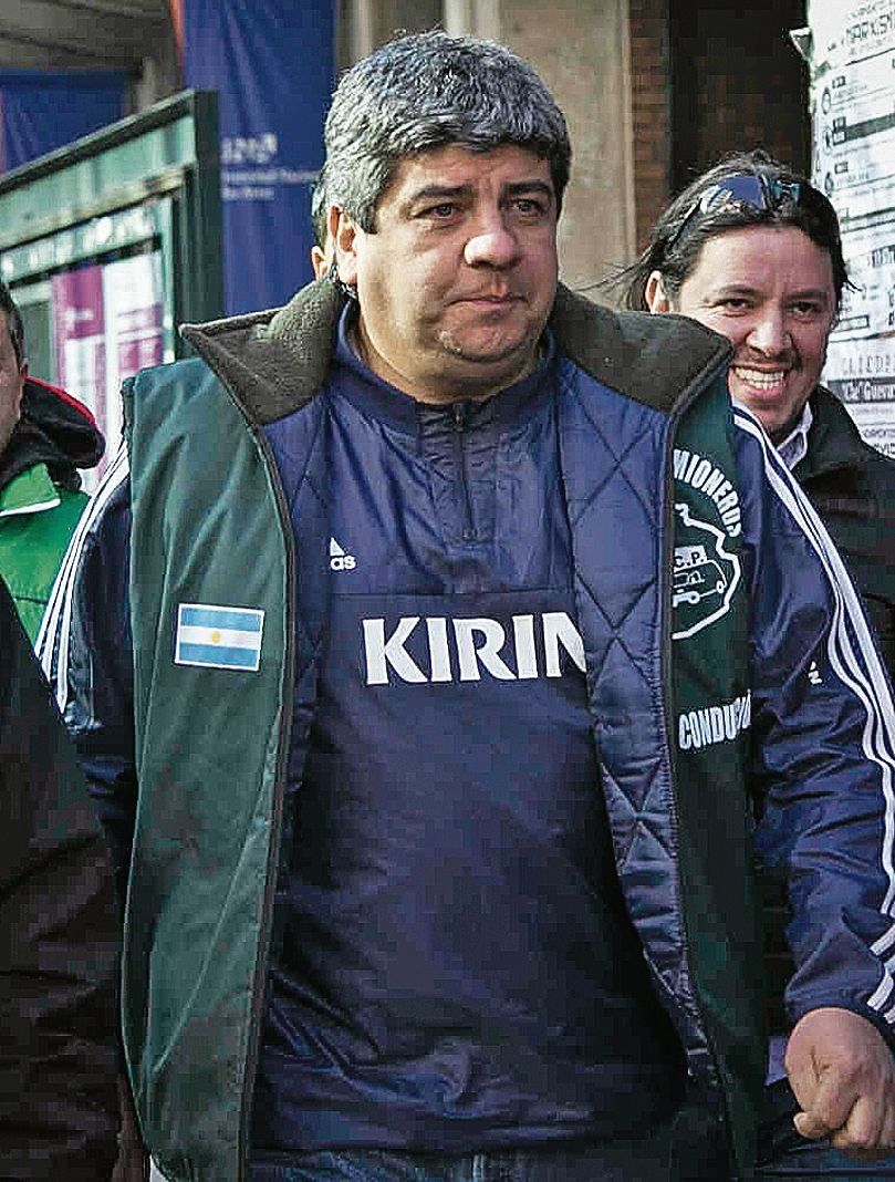 dPodrían impugnar la lista que contiene a Pablo Moyano como candidato.