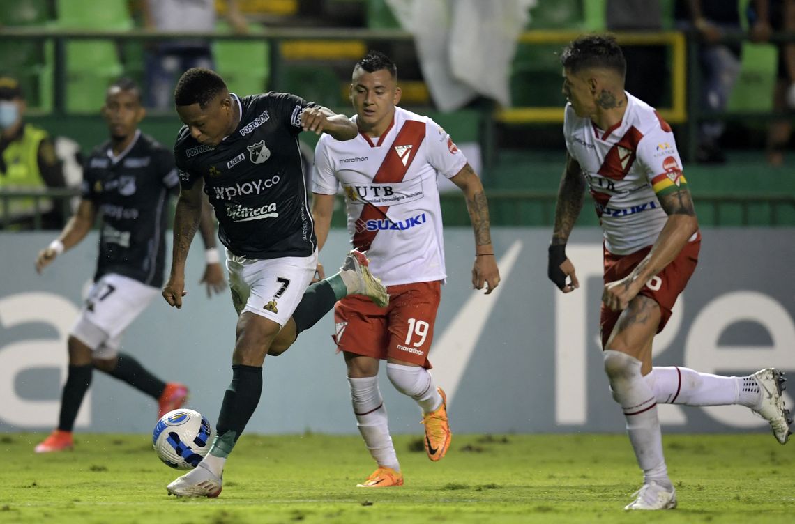 Deportivo Cali goleó y dejó tercero a Boca en el grupo de  la Copa Libertadores.