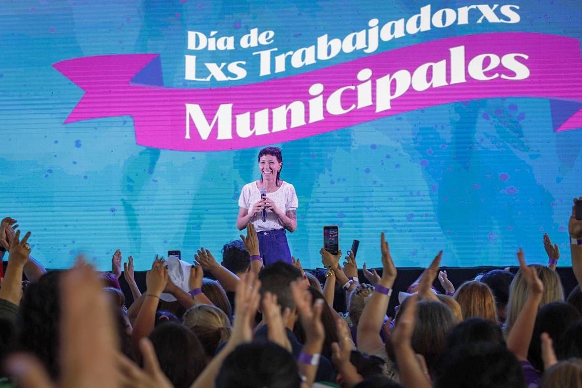Mayra Mendoza anunció un nuevo aumento salarial del 5%