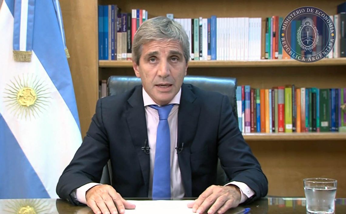 El ministro Luis Caputo ultima los detalles del acuerdo con el FMI. Archivo.