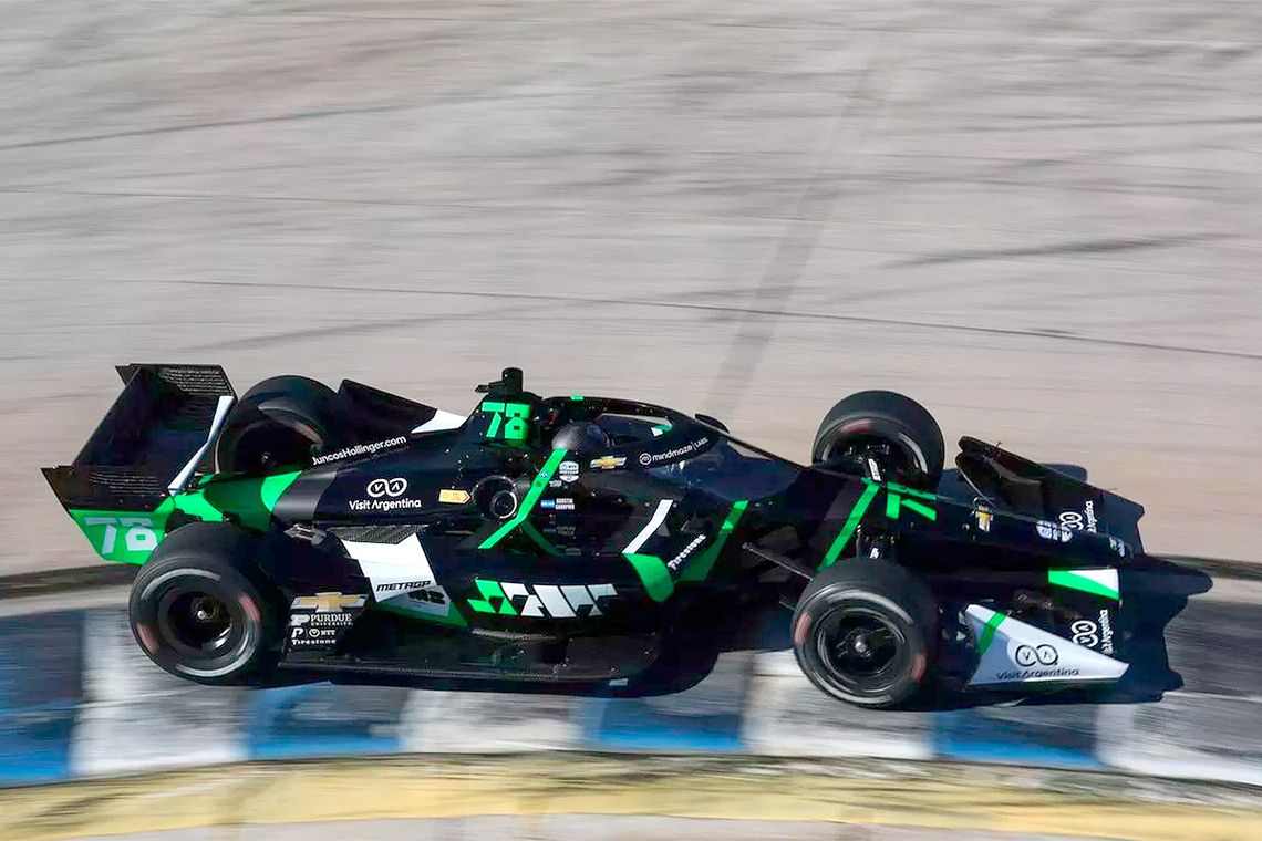 Carrerón de Agustín Canapino: fue 12º en su debut en IndyCar