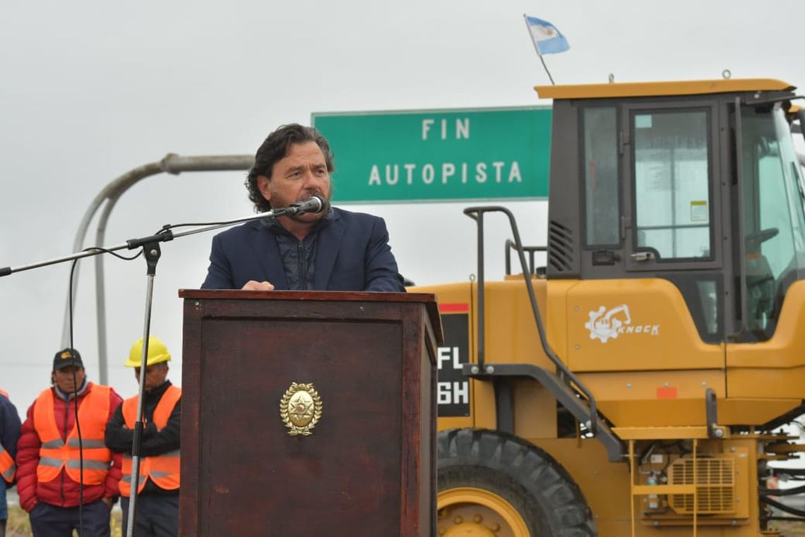 Gustavo Sáenz, gobernador de Salta 