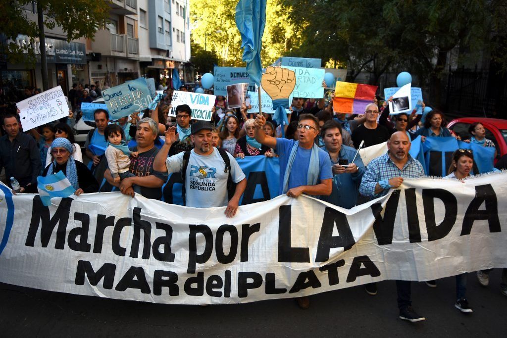 Marcha por las "Dos vidas" en las calles de Mar del Plata.