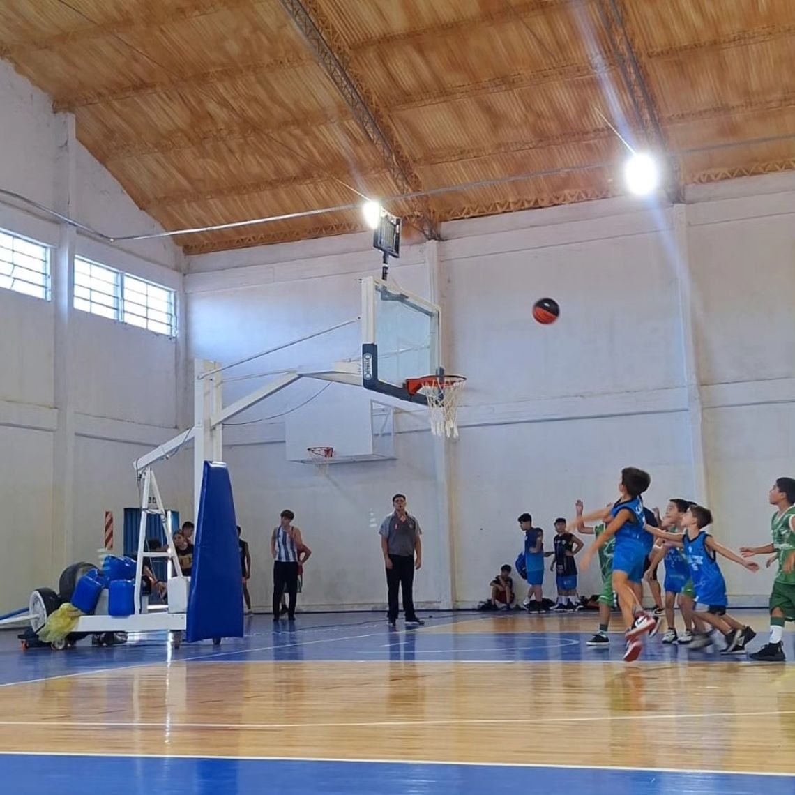 Las inferiores e infantiles del basquet de Argentino de Quilmes siguen su camino