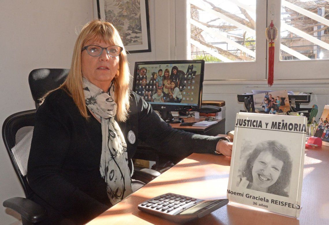 A 25 años del atentado a la AMIA | Adriana Reisfeld, familiar de una víctima y presidenta de Memoria Activa: Con la causa AMIA una está frustrada permanentemente