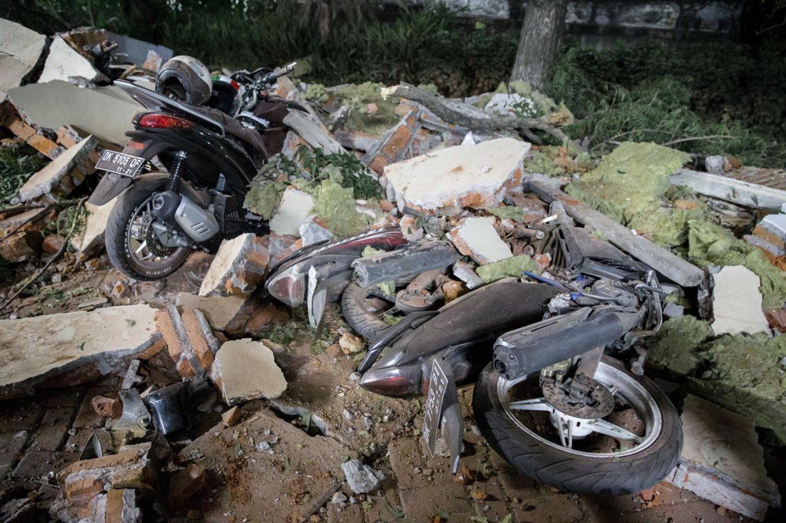 Terremoto en Indonesia: al menos 82 muertos