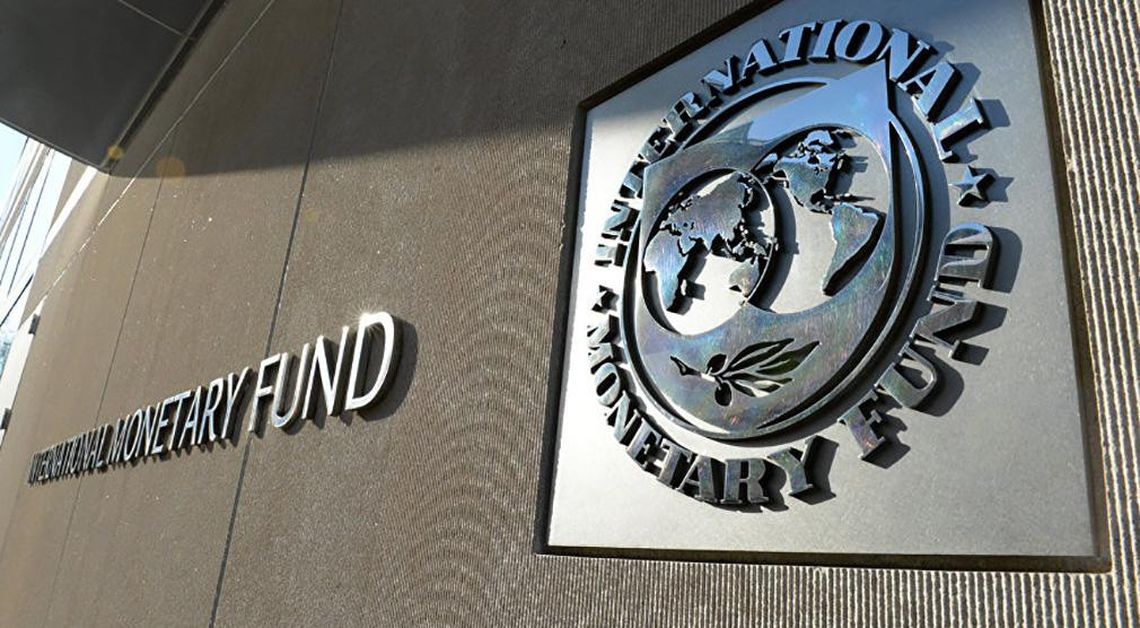 El Gobierno superó la octava revisión técnica del programa con el FMI.
