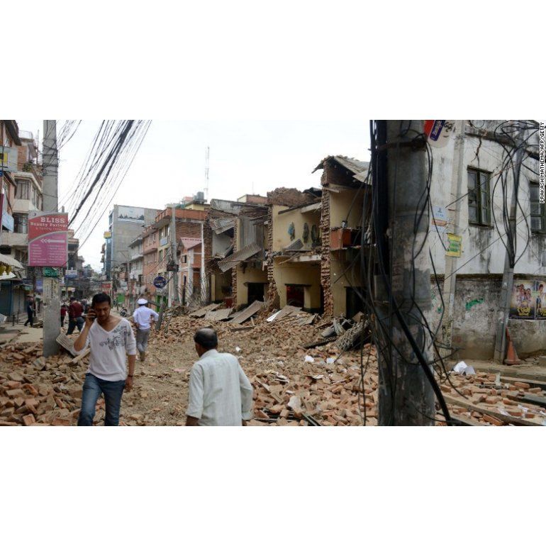 Terremoto en Nepal: más de 2200 muertos y hubo nueva réplica