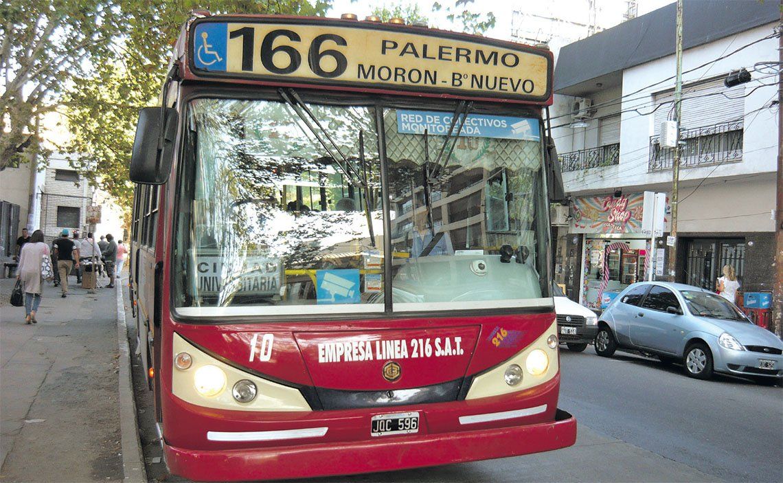 La Matanza: extendieron el recorrido de la línea 166 hasta Ciudad Universitaria