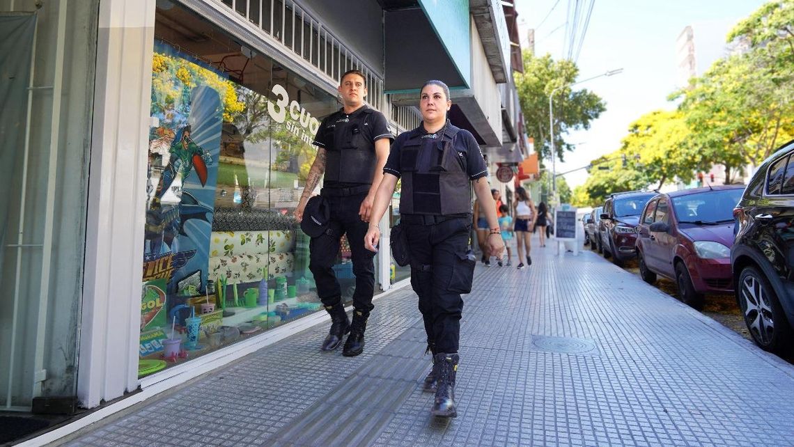 Nuevos agentes de patrulla en los centros comerciales de Vicente López