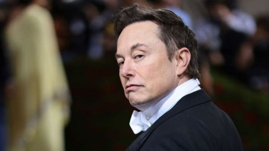 Elon Musk, el multimillonario que compró Twitter.