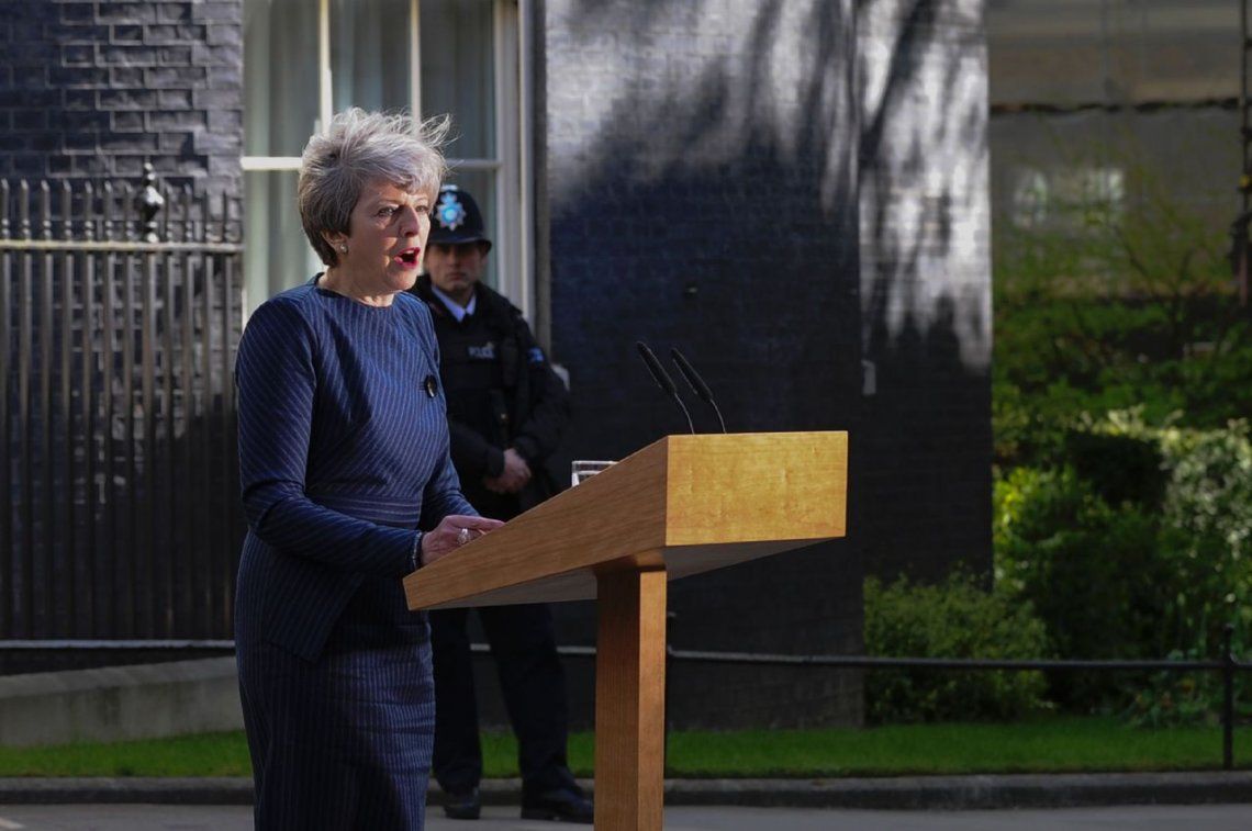 Reino Unido: Theresa May pidió elecciones anticipadas para reforzarse ante el Brexit