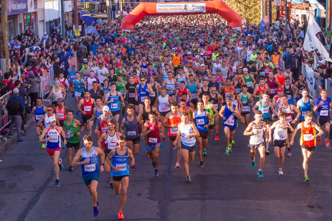 Berazategui: casi 5 mil corredores en la prueba atlética Día del Vidriero