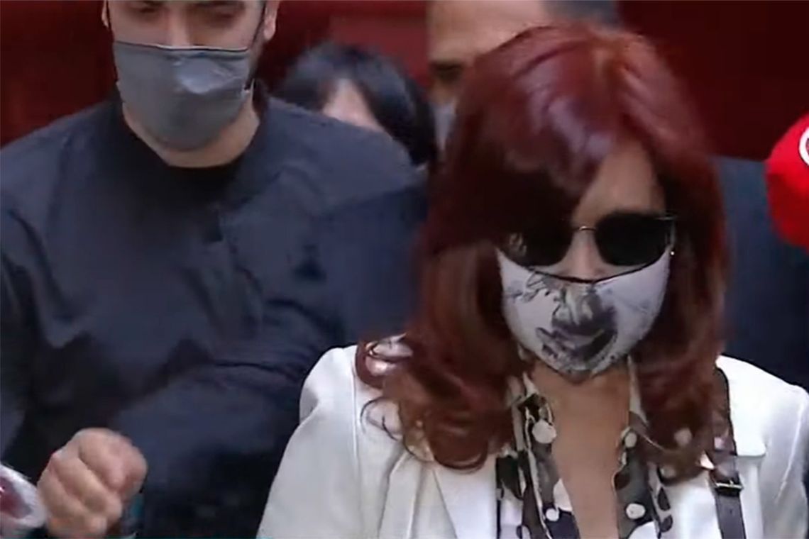 Cristina Kirchner es operada en el Sanatorio Otamendi