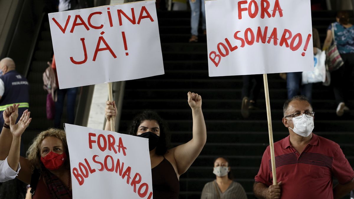 Bolsonaro y las presiones para vacunar: no les doy bola