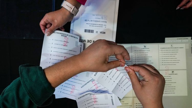 Chile vota al sucesor de Boric en una elección marcada por el avance de la derecha