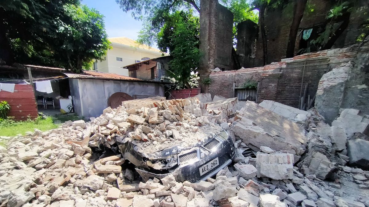 Filipinas Al Menos Tres Muertos Tras Un Fuerte Terremoto