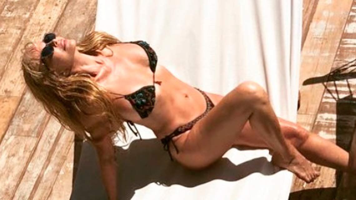 Graciela Alfano mostró su espectacular figura, en bikini y a los 65 años