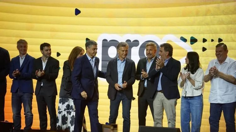 La cumbre del PRO con Mauricio Macri a la cabeza se alista para el 2027.