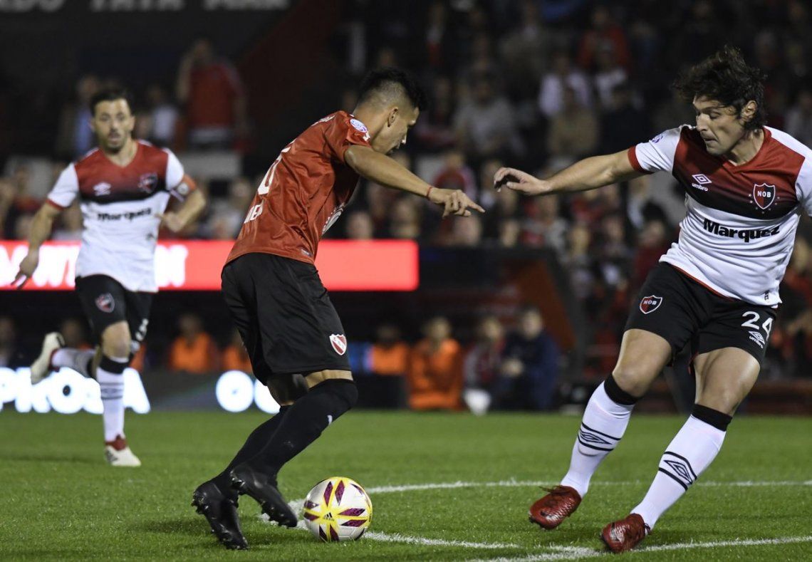 Independiente y Newells empataron en un partido intenso