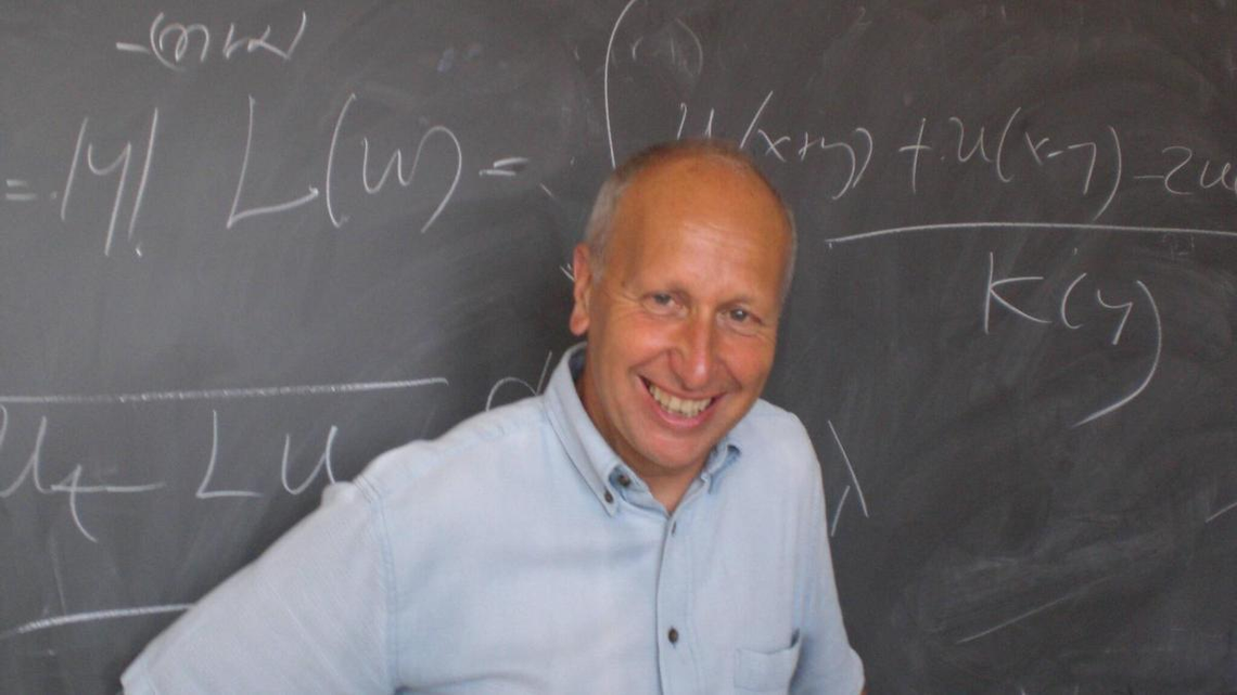 El argentino Luis Caffarelli ganó el Nobel de las matemáticas