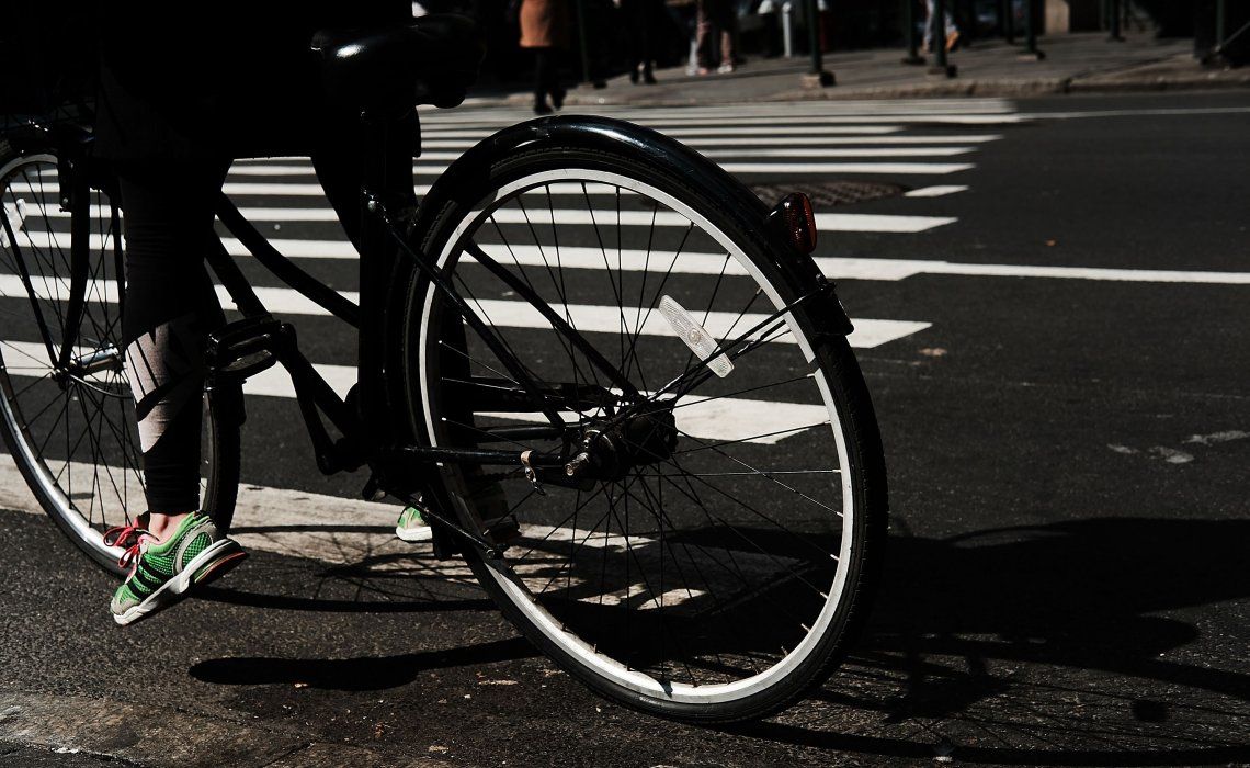 Remarcan que muchas veces los ciclistas no ponen en práctica normas elementales de seguridad.