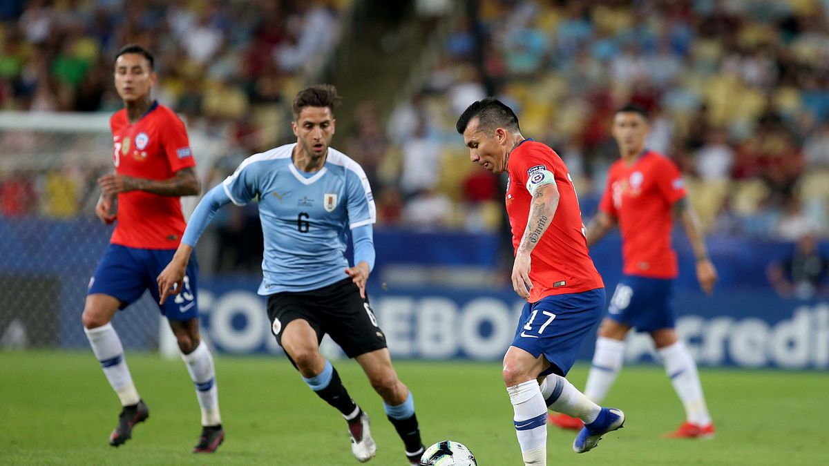 Uruguay buscará ante Chile sumar sus primeros puntos