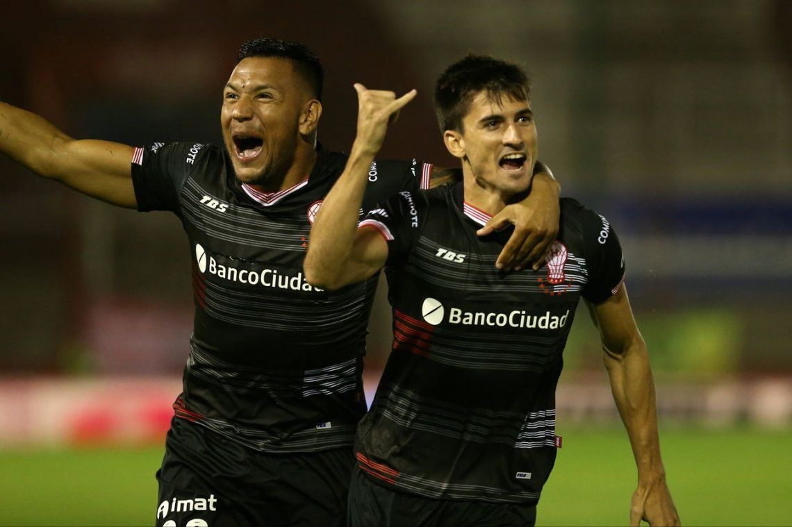 Ланус тигре. Фк тигре аргентина. Химнасия и эсгрима. Атлетико ланус тигре прогноз. Фк тигре.