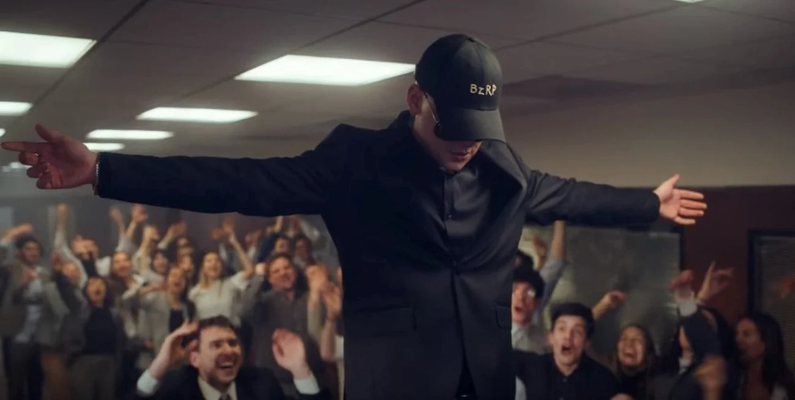 Bizarrap, uno de los principales artistas y productores musicales de la escena hispana Bizarrap, uno de los principales artistas y productores musicales de la escena hispana