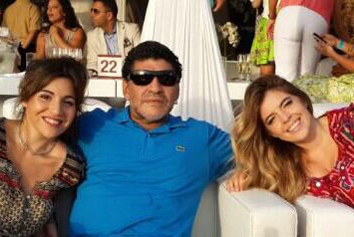 Maradona, por primera vez contra sus hijas: pide que Dalma y Gianinna declaren