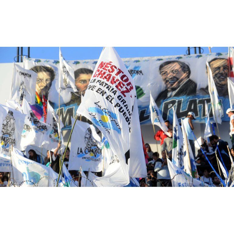 Maduro: Kirchner y Chávez son hijos de San Martín y Bolivar