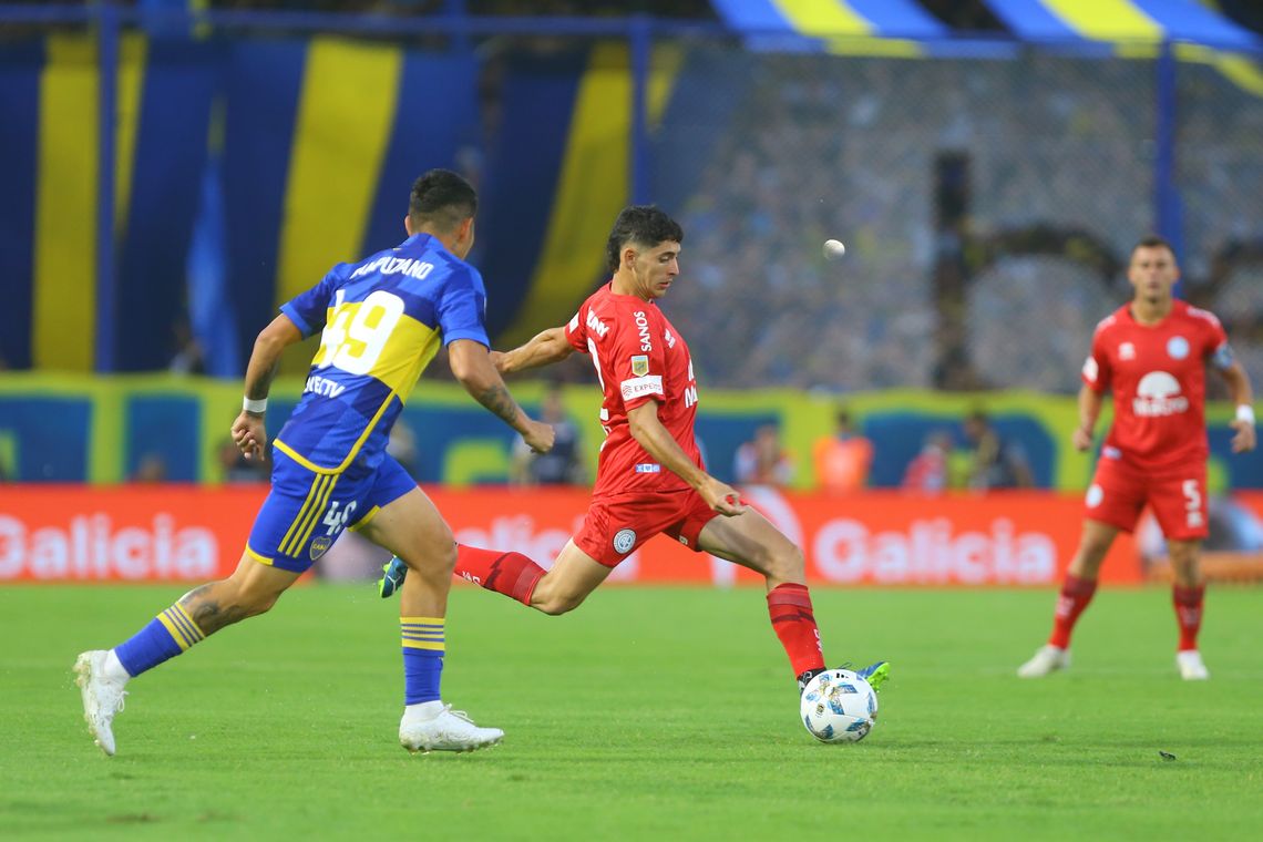 Boca Juniors venci&oacute; a Belgrano en La Bombonera.