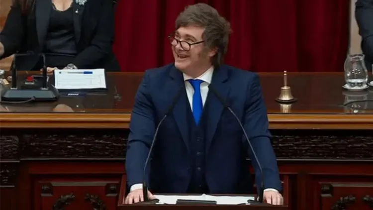 En poco más de dos años se eliminaron 62.768 cargos. Centralizadas, descentralizadas y empresas estatales concentraron la baja.