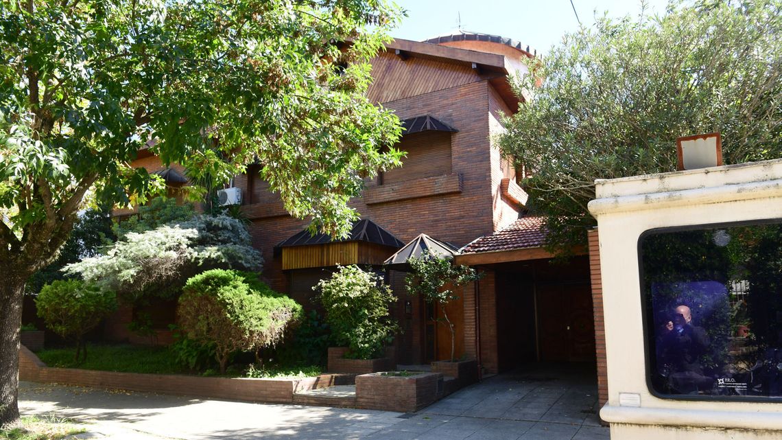 La casa de Villa Devoto fue un regalo que Diego Maradona les hizo a sus padres. Archivo.