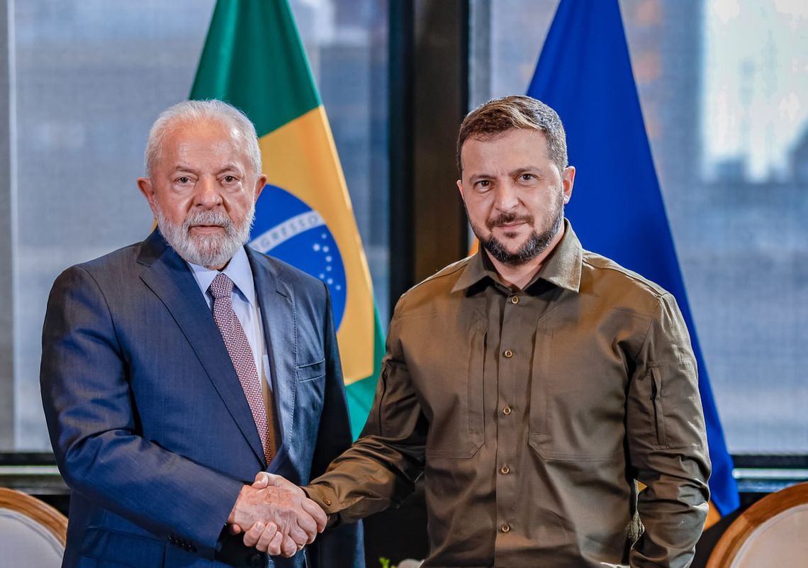 Luiz Inácio Lula da Silva y Vladímir Zelenski.